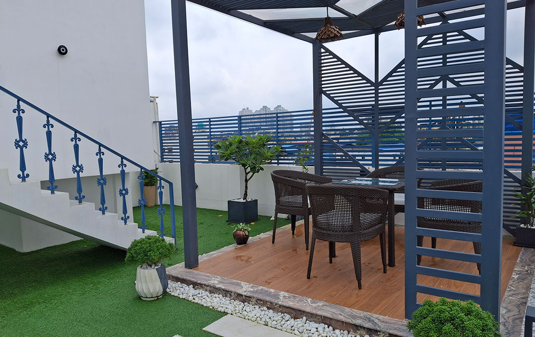 ROOF-TOP-4